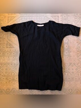notPERFECTLINEN Black Short-Sleeve Linen dress